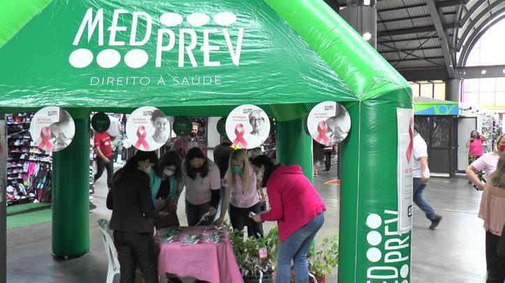 Medprev realiza ação sobre a importância da conscientização do diagnóstico precoce do câncer de mama