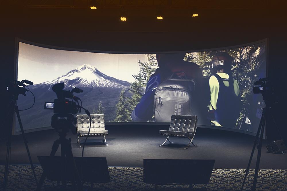 Grand Hotel Rayon oferece tecnologia única para eventos híbridos em Curitiba