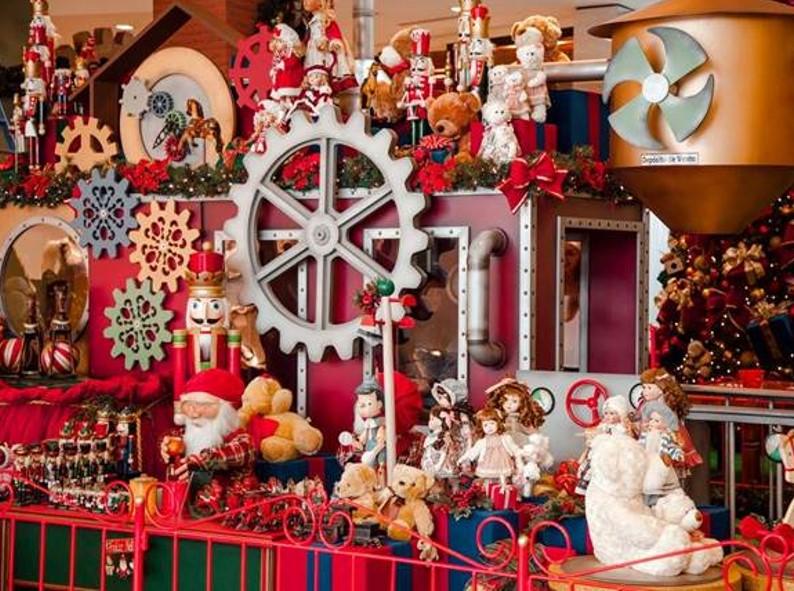 Inédito em Curitiba - Shopping Estação anuncia show de luzes em sua fachada e fábrica de brinquedos do Papai N