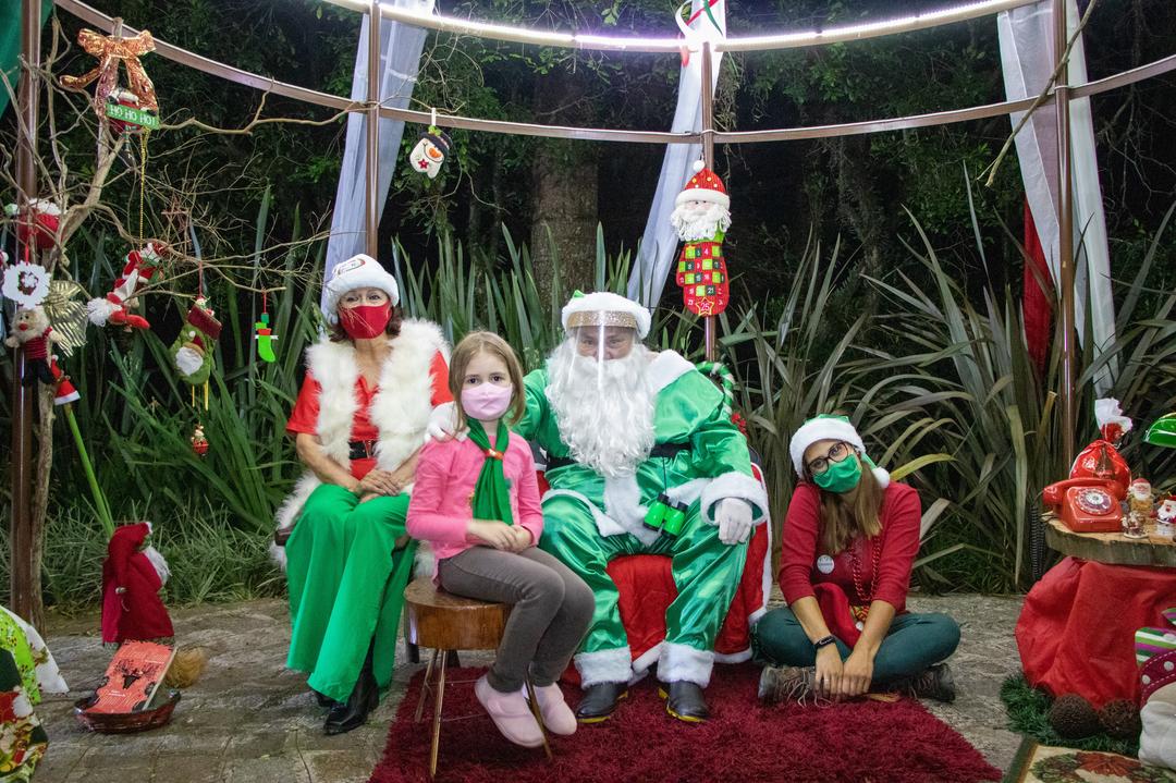 Natal de descobertas em Curitiba: Papai Noel recruta crianças para solucionar problema do aquecimento global