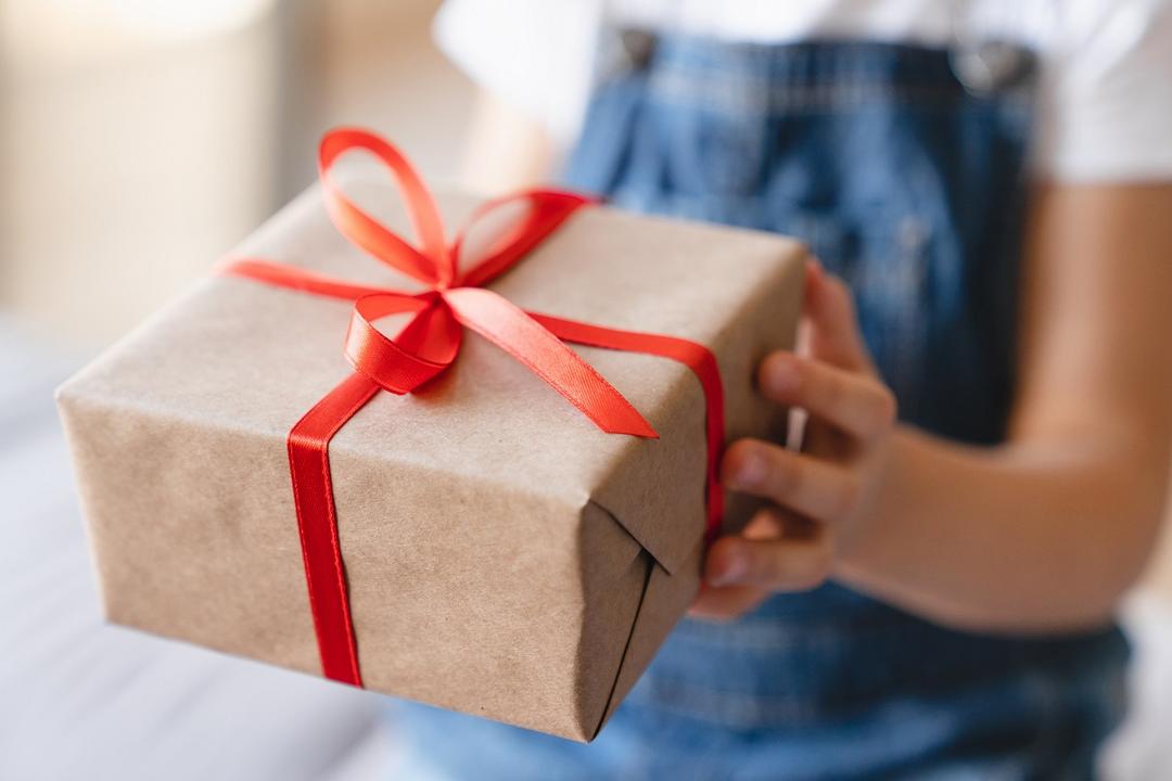Natal solidário: ação social beneficia crianças da Associação Lar CriançArteira