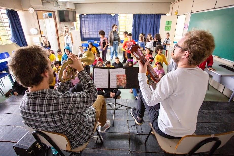 Projeto musical leva conhecimento de música erudita e concertos a escolas  municipais do Paraná