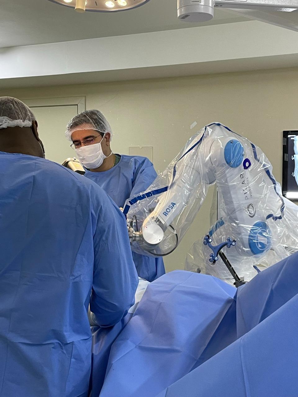 Cirurgia robótica ajuda pacientes com artrose no joelho a ter uma melhor qualidade de vida