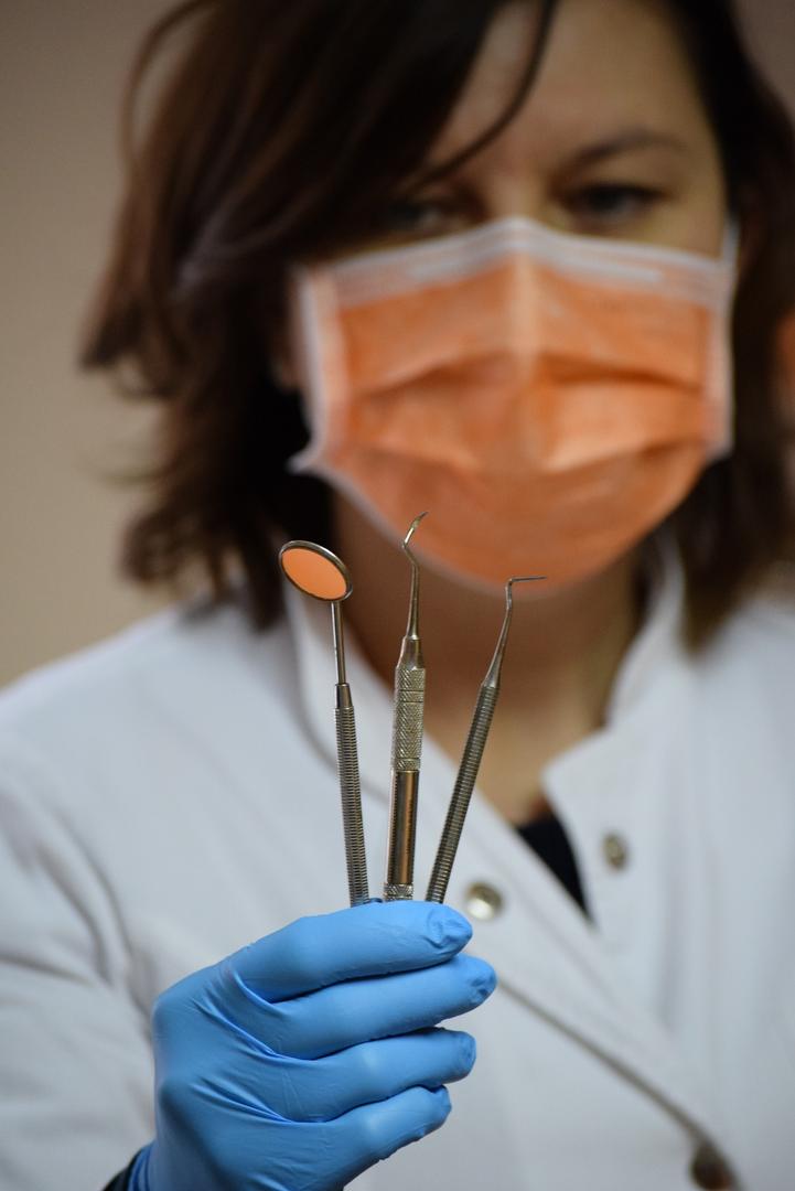 Coronavírus impõe mudanças na rotina de trabalho de dentistas