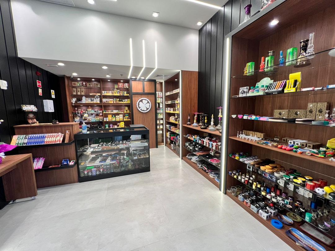 Com mais de 50 anos de tradição, Tabacaria Trevo inaugura loja no Shopping Curitiba
