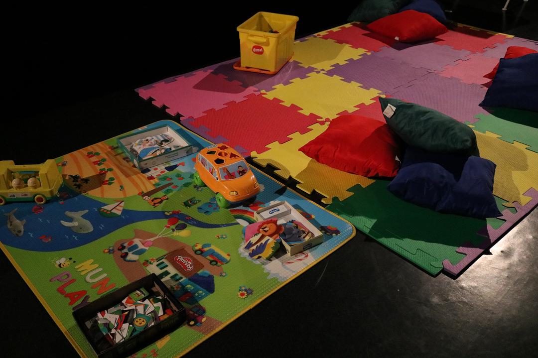 Shopping realiza sessão de cinema especial para crianças