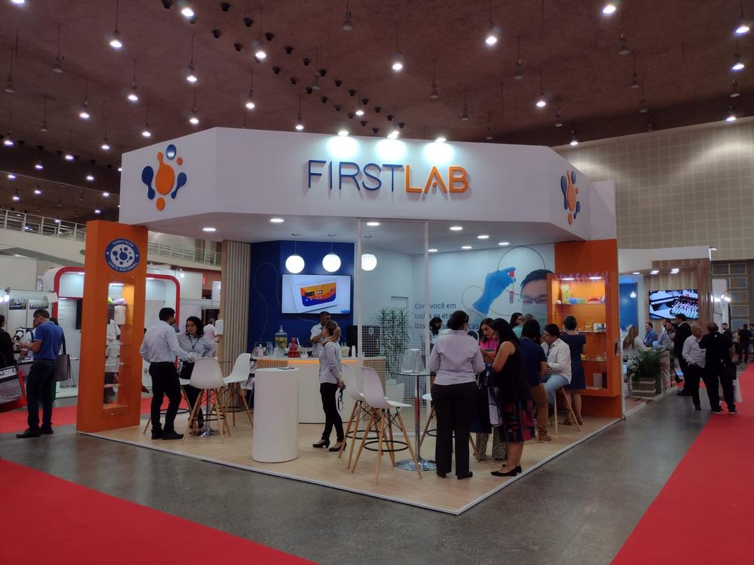 Firstlab apresenta soluções tecnológicas e sustentáveis para mercado da saúde na Feira Hospitalar