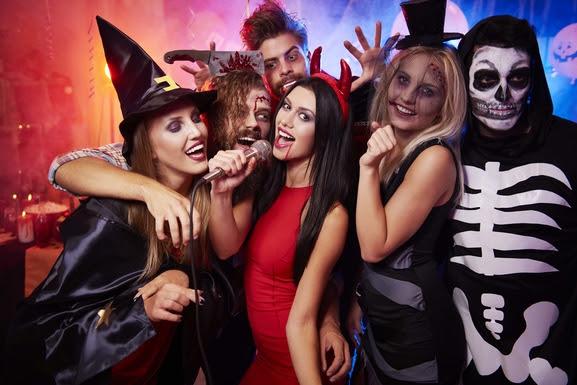 Ala Jovem do Santa Mônica promove Halloween embalado com muita música